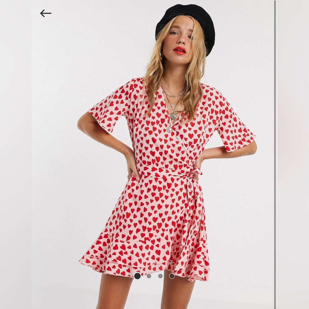 Influence skater heart pink skater dress in pink in US size 8
